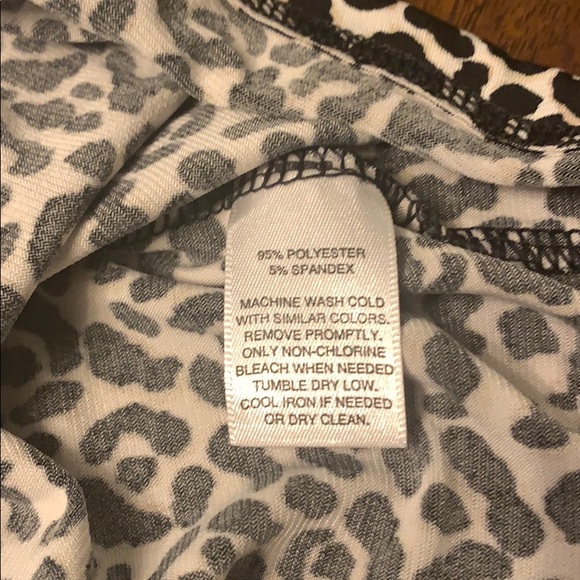 White House Black Market Blouse XS - Picture 3 of 3